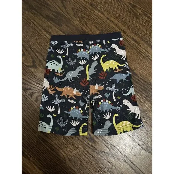 Little Sleepies 5/6 Jurassic Jungle Dino Short Set 
Ask me my favorite print! ;) - Picture 6 of 6